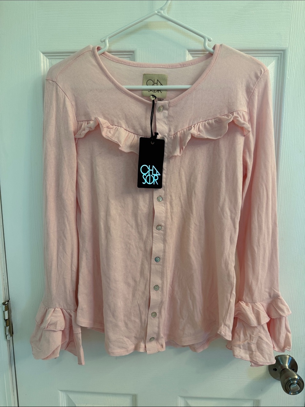 Chaser Size Medium Pink Ruffle-Trim Button Front Women's Top NWT
